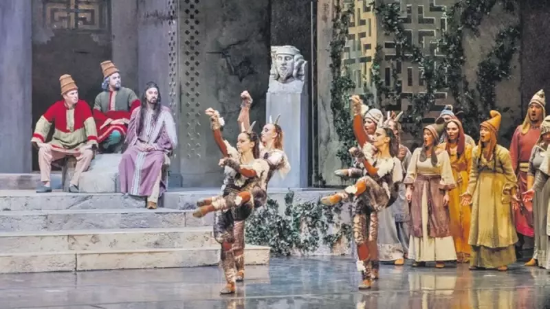 İzmir'in Ruhunu Sanatla Buluşturan Festival: Görkemli Açılışla Başladı!