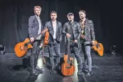 40 Parmakla Dünya Müziğine Dokunuş: Quarteti 40 Fingers İstanbul'da!