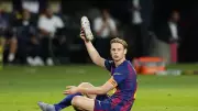 Barcelona, Frenkie de Jong'u Bırakmıyor! Hollandalı Yıldızla Çarpıcı Sözleşme Uzatması