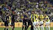 Beşiktaş - Fenerbahçe Derbisi Hırs Sınırlarını Zorladı! İşte Vodafone Park'ta Yaşanan Gergin Anlar