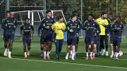 Fenerbahçe'de Deprem! 4 Futbolcuyla Yollar Ayrılıyor, Kanarya'da Yaprak Dökümü Başladı