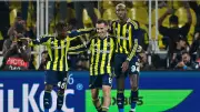 Fenerbahçe'nin Galibiyetinde Gizli Kalan Sorun: Orta Saha Alarm Veriyor!