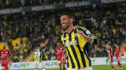 Fransa'dan Bomba Transfer! Fenerbahçe'nin Kadro Dışı Yıldızına Ligue 1 Kapısı Aralandı