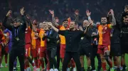 Galatasaray, Liverpool Karşısında Avrupa Fatihi Ruhunu Geri Getirdi! Muhteşem Maç Sonrası Övgü Yağdı