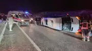 Malatya'da Minibüs ile Hafif Ticari Araç Çarpıştı: 13'ü Öğrenci 14 Yaralı!