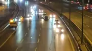 İstanbul TEM Otoyolu'nda Korkutan Kaza: Araçlar Yol Ortasında Can Pazarı Yaşattı!