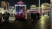 Taksim'deki Tramvayda Korkutan Yangın: Büyük Felaketin Eşiğinden Dönüldü!