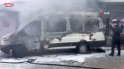 Vezirköprü'de Minibüs Alev Alev! İşte O Anların Çarpıcı Görüntüleri