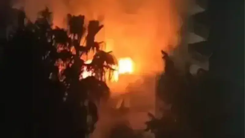 15 Katlı Binada Patlama ve Yangın: İstanbul'da Gece Yarısı Korku Dolu Anlar