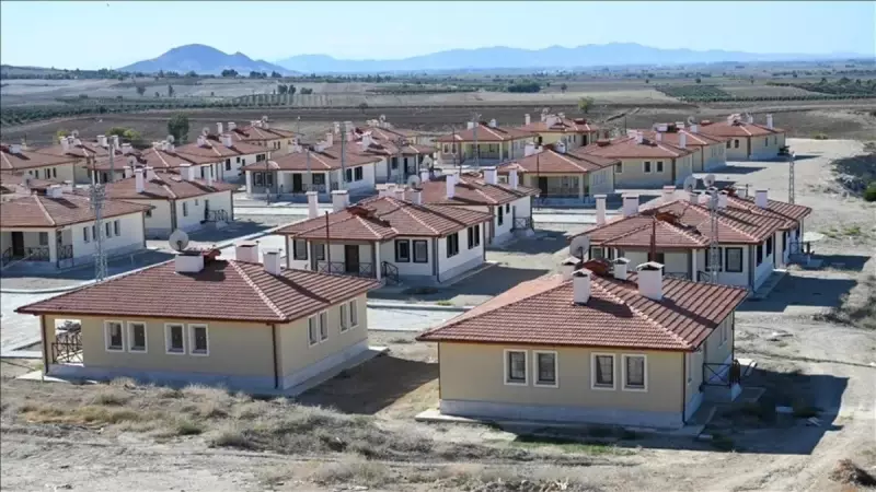 2025'te Yeni Ev Mutluluğu: Konut Fiyatları ve Kredilerde Beklentiler