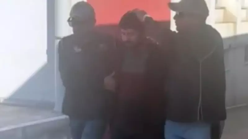 Adana'da FETÖ firarisi eski öğretmen yakalandı