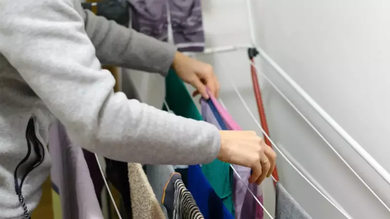 Çamaşırları 2 Kat Hızlı Kurutan Yöntem Açıklandı!