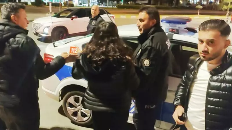 Amasya'dan Aksaray'a Çalışmaya Giden Avukat Kızını Taksi Durağına Kilitleyen Aileye Gözaltı