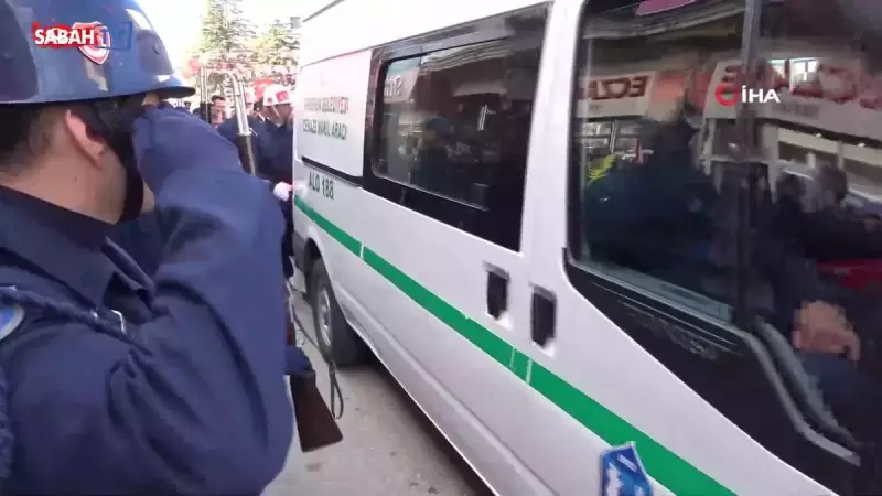 Amasyalı Şehit Hamdi Armağan Kaplan Toprağa Verildi: 'Armağan'ım Güle Güle Git'