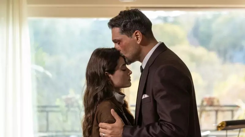 Aynadaki Yabancı'da Azra Kurtulabilecek mi? Gerilim Dorukta!