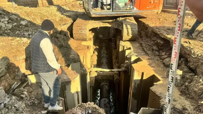 Balıkesir'de Altyapı Kazısında 1000 Yıllık Bizans Sütunları Bulundu