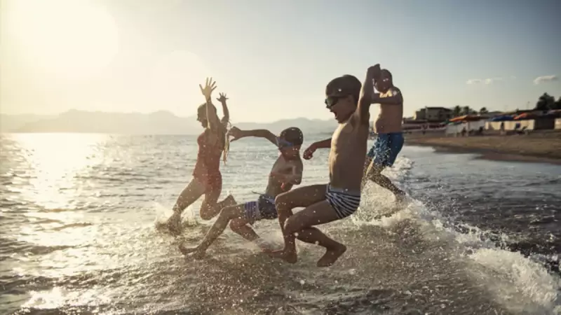 Balıklama Atlama Felç Riskini Artırıyor! Uzmanlar Uyarıyor