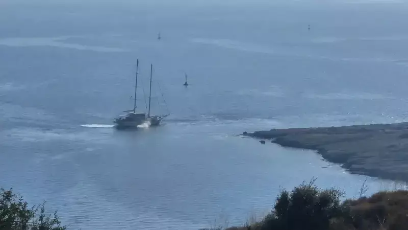 Bodrum'da 41 Metrelik Lüks Yelkenli Karaya Oturdu! Kıyıda Heyecan Dolu Anlar