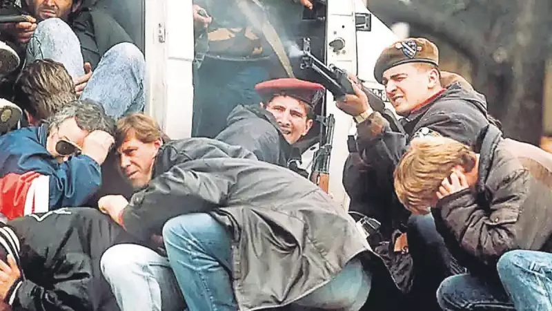 Bosna Savaşı'nda Batılı Zenginlerin Sivillere Ateş Açma Skandalı