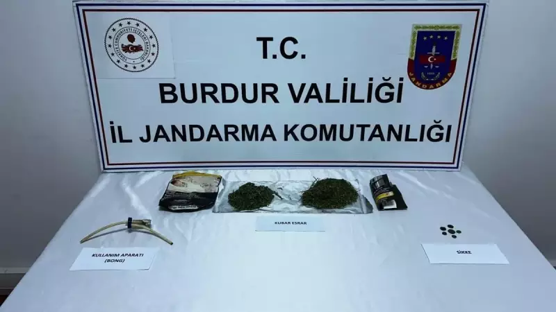 Burdur'da Uyuşturucu Operasyonu: 4 Gözaltı, Çok Sayıda Madde Ele Geçirildi