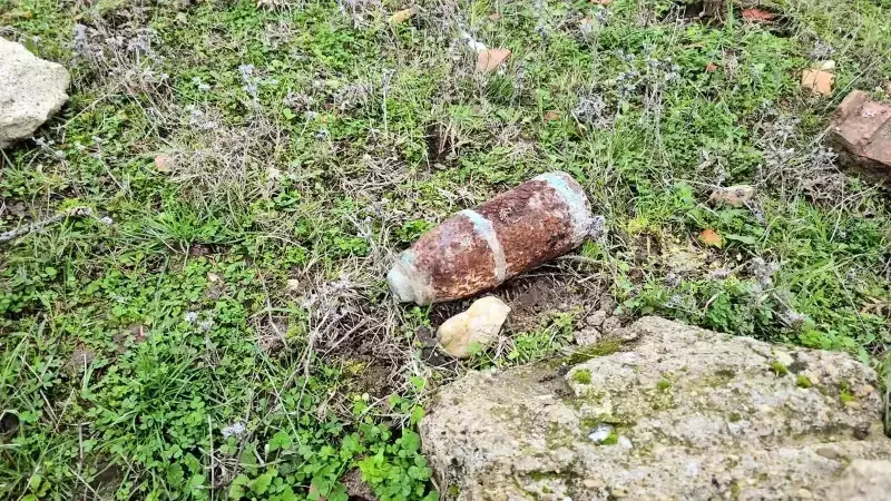 Edirne'de Mantar Toplayan Vatandaşlar Top Mermisi Buldu