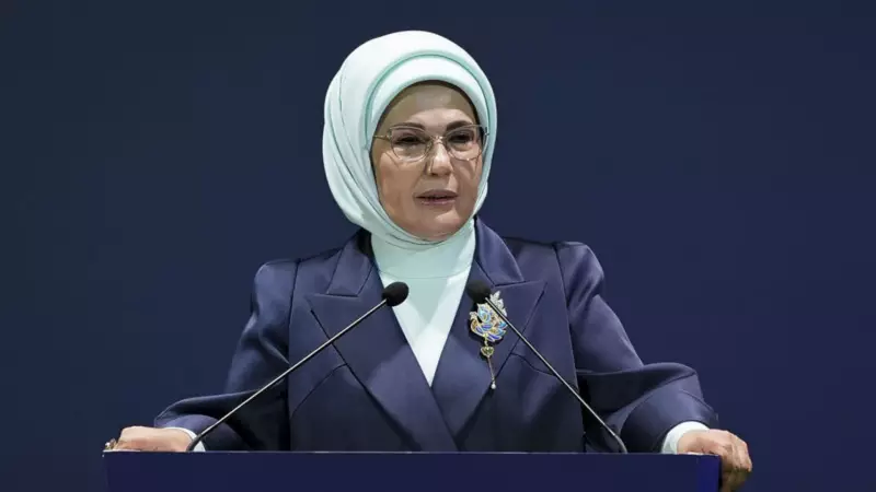 Emine Erdoğan'dan Yankılar Sergisine Çağrı: Şule Yüksel Şenler ve Malcolm X