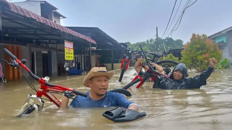 Endonezya'da Sel Felaketi: Ölü Sayısı 49'a Ulaştı