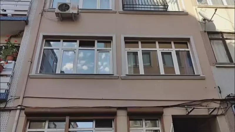 Fatih'te Evinde Silahla Vurulmuş Halde Bulundu: 1 Ölü