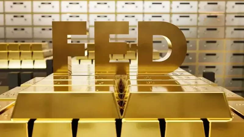 Fed'in Çelişkili Açıklamaları Altın Piyasasını Aşağı Çekti