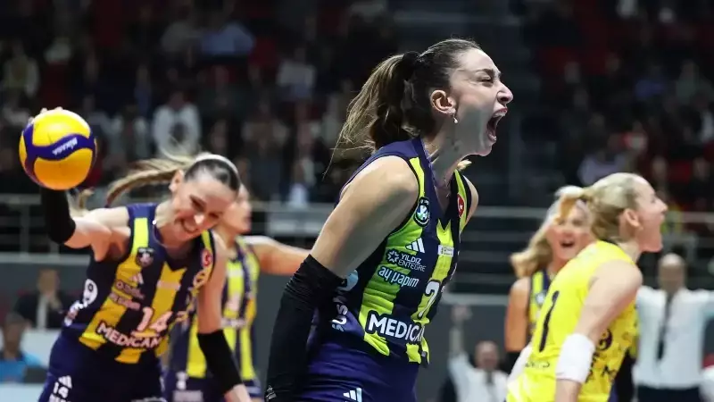 Fenerbahçe, Şampiyonlar Ligi'nde Benfica'yı Ağırlıyor