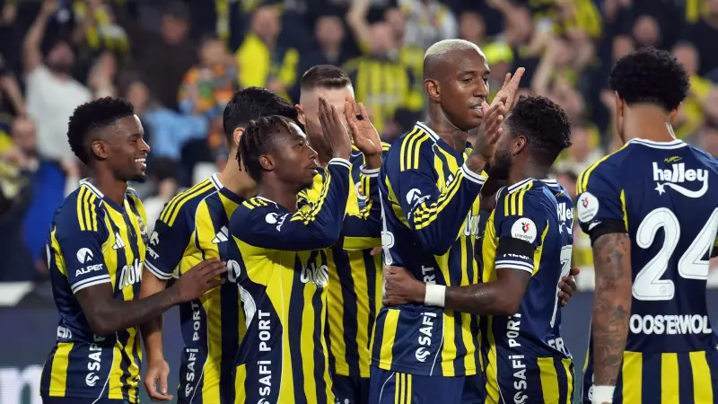 Fenerbahçe Kayserispor'u 4-2 Yenerek Lider Galatasaray'ı Yakaladı