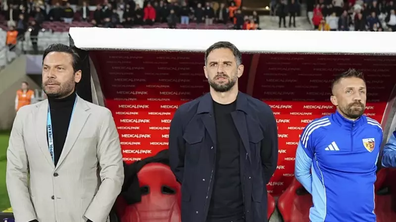 Fenerbahçe'de Kırmızı Kart Şoku! Teknik Direktör Maç Öncesi Cezalı