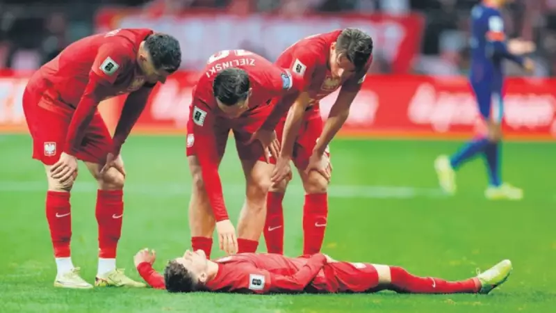 Fenerbahçe'de Szymanski Sakatlığı: 1 Ay Sahalardan Uzak