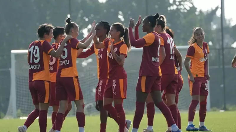 Galatasaray Kadın Futbol Süper Ligi'nde Beşiktaş'ı 5-0 Mağlup Etti