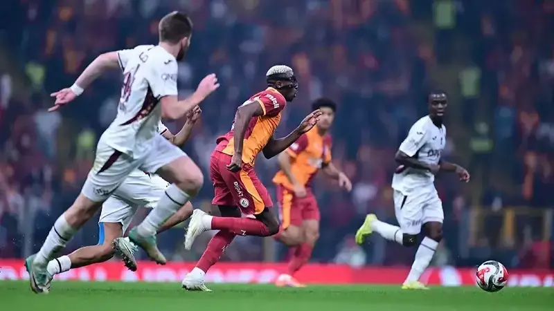 Galatasaray Süper Lig'de Liderliğini Kocaelispor'da Sürdürmek İstiyor