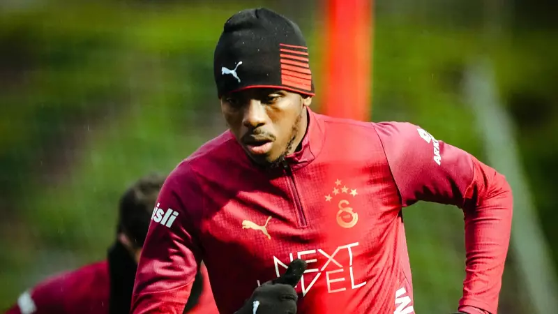 Galatasaray'a Fenerbahçe Derbisi Öncesi 3 Büyük Müjde!