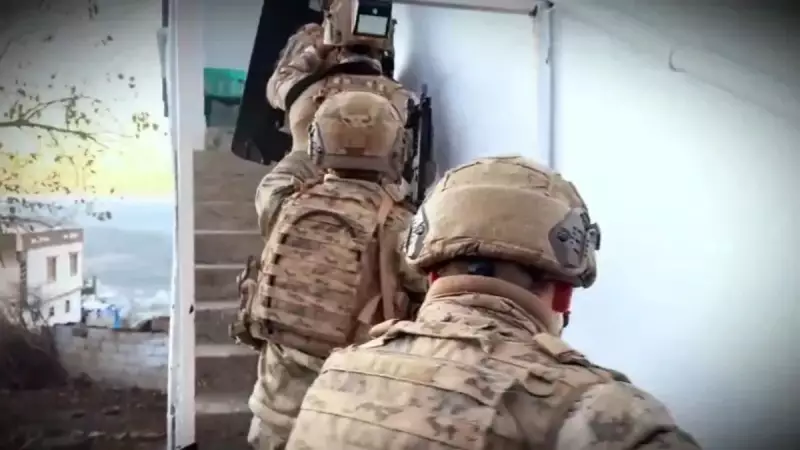 Gaziantep'te DEAŞ'a Şafak Operasyonu: 13 Şüpheli Yakalandı