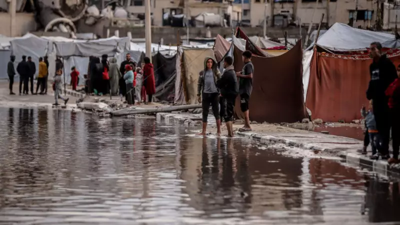 Gazze'de İnsani Kriz Derinleşiyor: 1,5 Milyon Kişi Yağmur Altında