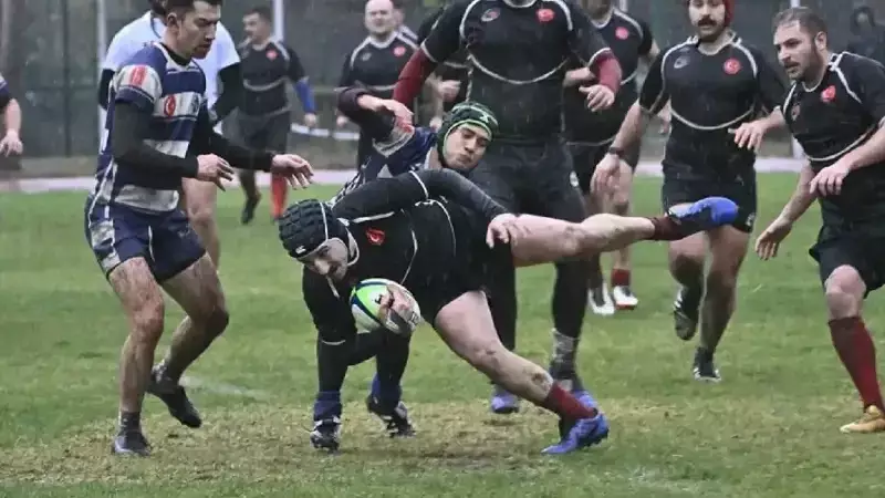 Kadınlar ve Erkekler 15'li Ragbi Liglerinde Şampiyonlar Belli Oldu