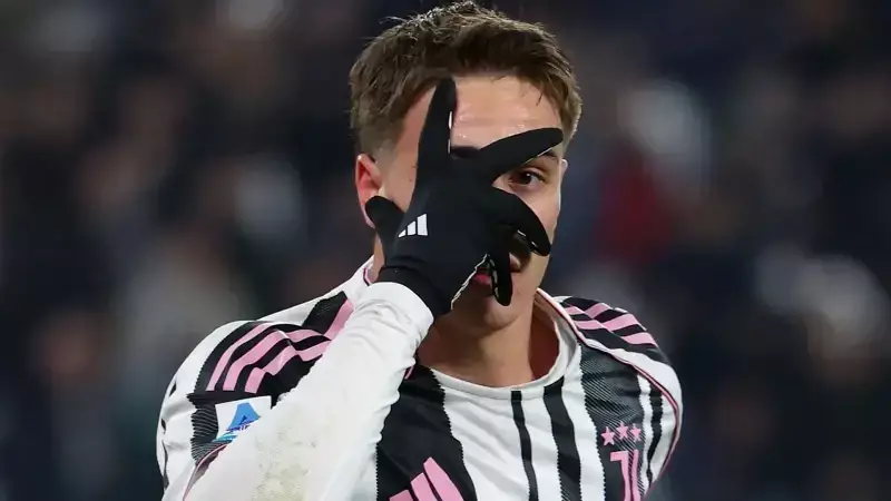 Kenan Yıldız'dan Muhteşem Performans: Juventus Cagliari'yi 2-1 Yendi