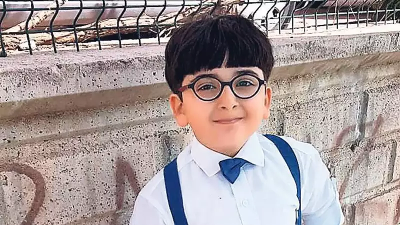 Küçük Ahmet ve Enes Aynı Zehrin Kurbanı Olabilir Mi?