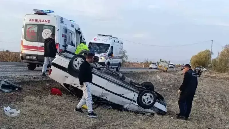 Konya Hüyük'te Trafik Kazası: 5 Yaralı, 1'i Ağır