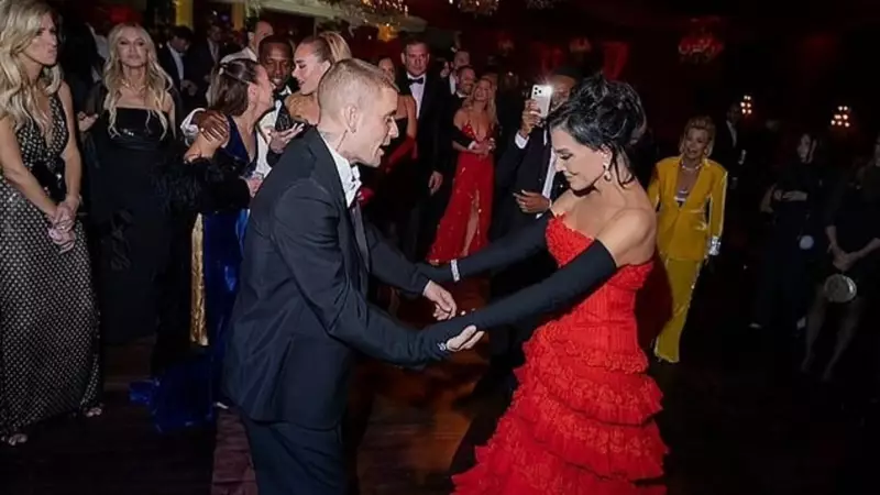 Kris Jenner'ın James Bond Temalı 70. Yaş Partisinde Justin Bieber Coşkusu