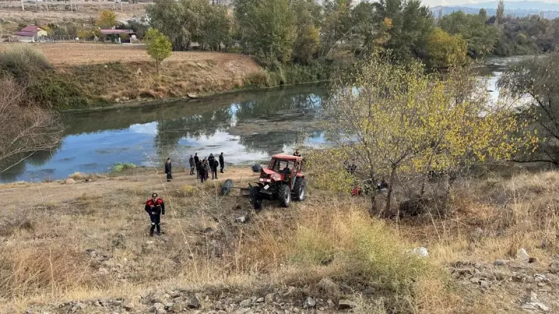 Kırıkkale'de Traktör Uçuruma Yuvarlandı: 81 Yaşındaki Sürücü Hayatını Kaybetti