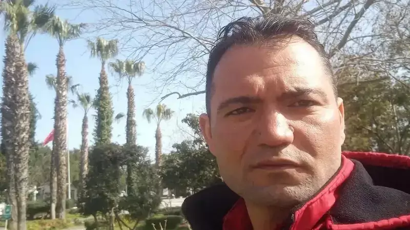 Muğla'da 15 Yaşındaki Oğul, Babasını Evinde Ölü Buldu