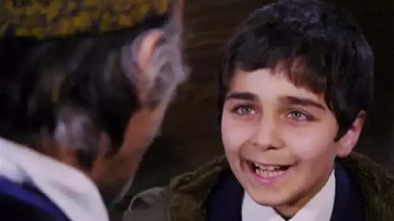 Neşeli Günler'in Küçük Tuncay'ı Necati Aslan Tanınmaz Hale Geldi!