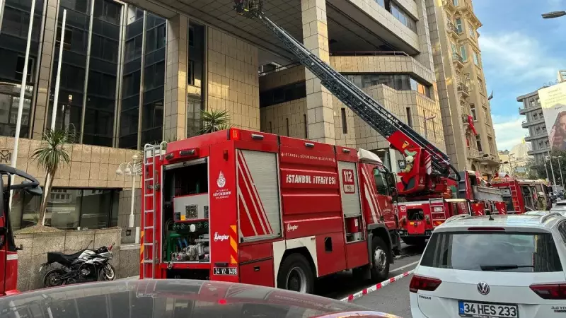 Nişantaşı'nda İsı Yalıtımı Sırasında Çıkan Yangın Büyük Panik Yarattı!
