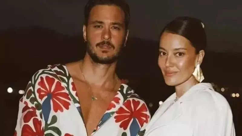 Pelin Akil ve Anıl Altan Boşanma İddialarını Netleştirdi!