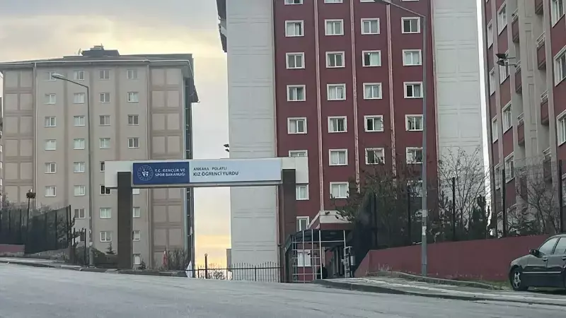 Polatlı'da Üniversiteli Kız Öğrenci Yurttan Düştü: Hayati Tehlike Devam Ediyor