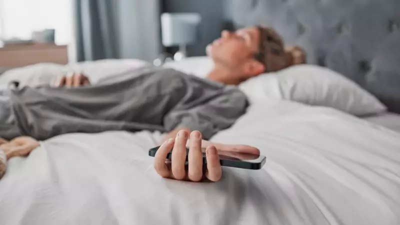 Sabahları Uyanamıyorsanız İşte 7 Önemli Sebep: Su Eksikliği İlk Sırada